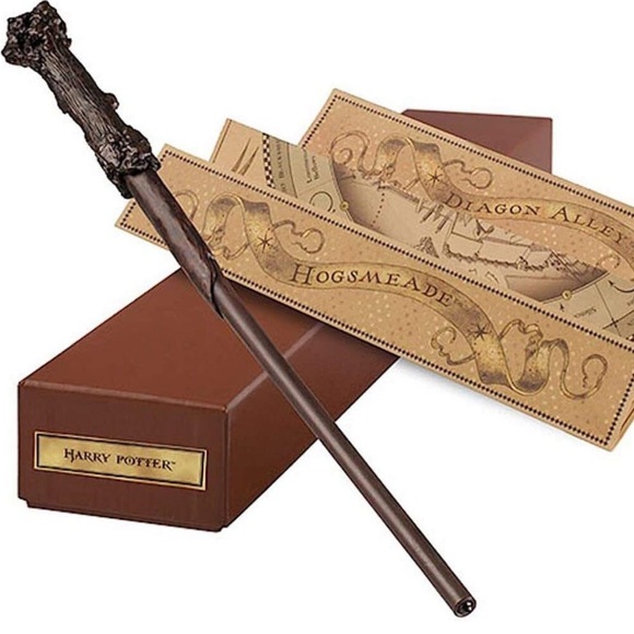 Universal Studios Harry Wand Wand Ollivanders Interactive Wand Wizarding World - Picture 1 of 7